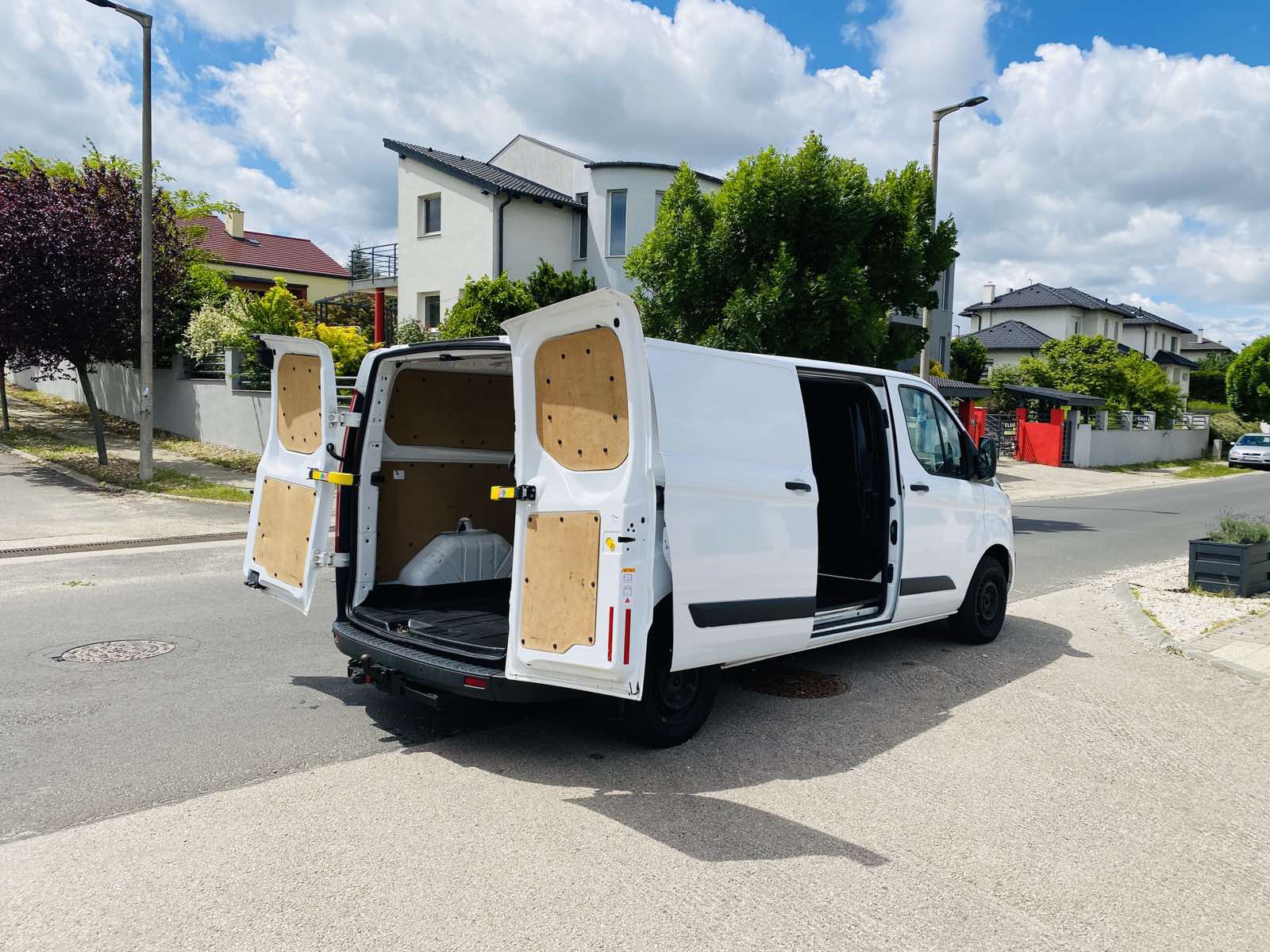 Kisteherautó - Image 6